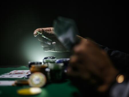 Onko uusia pokeristrategioita kehitetty viime aikoina?